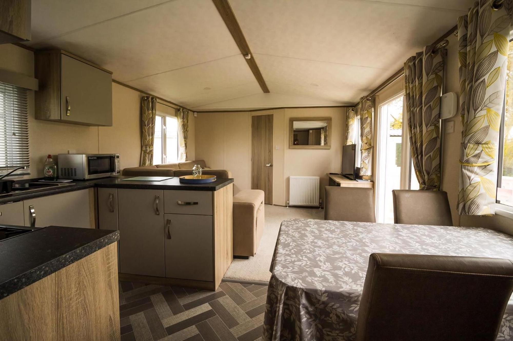 Beautiful 8 Berth Caravan At Heacham Beach In Norfolk Ref 21056C Exterior foto